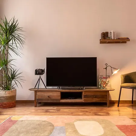 Authentique 2 Chambres, Hyper Centre, French Corner Διαμέρισμα